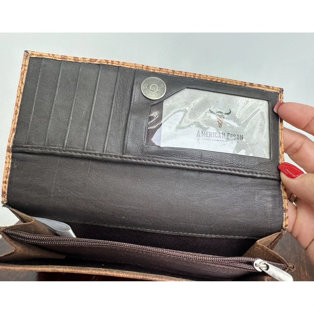 American Bison Leather Wallet with Tan Crocodile Pattern Flap Pockets New Other